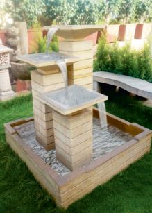Modern Square Top Stone Fountain, for Garden, Public Attraction Places, Feature : Long Life