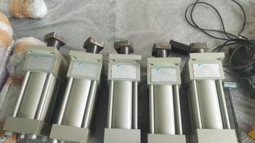 hydraulic cylinders