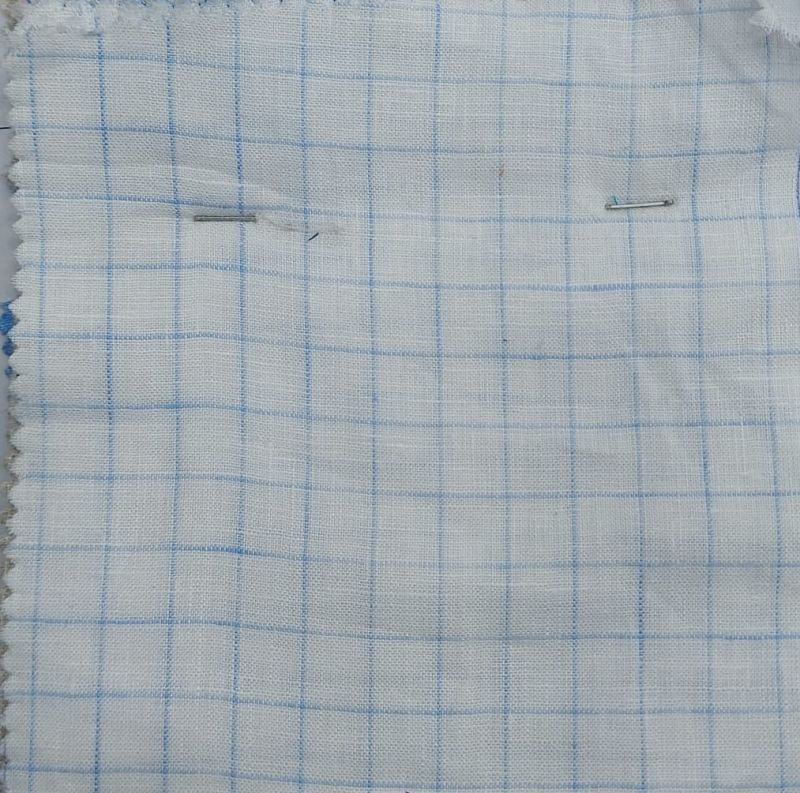 Grey Checked 100% Cotton Fabric, for Garments, Packaging Type : Roll