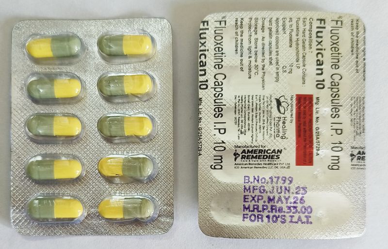 Fluoxetine Capsule, For Clinical, Hospital, Personal, Packaging Type : Box