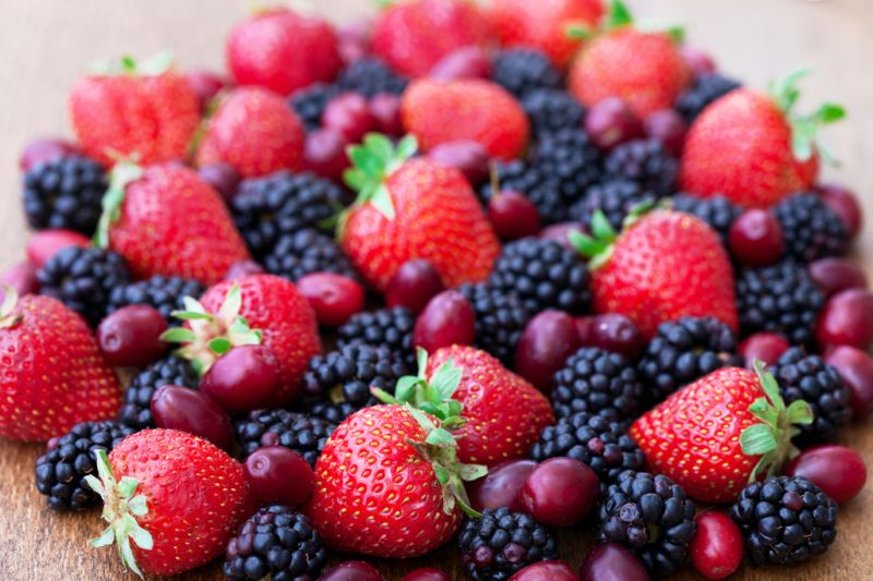 Fresh berries, Taste : Sweet