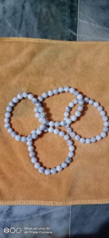 Howlite Beaded Bracelet