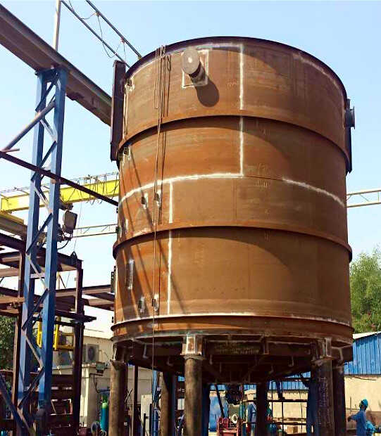 Carbon Steel Sludge Tank, Grade : AISI