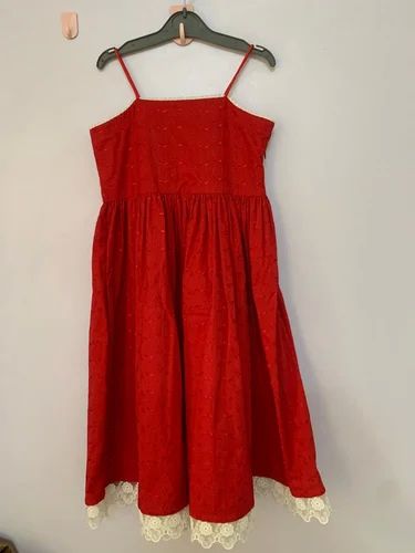 Red Plain Girls Kids Gown, Feature : Comfortable, Easily Washable, Impeccable Finish