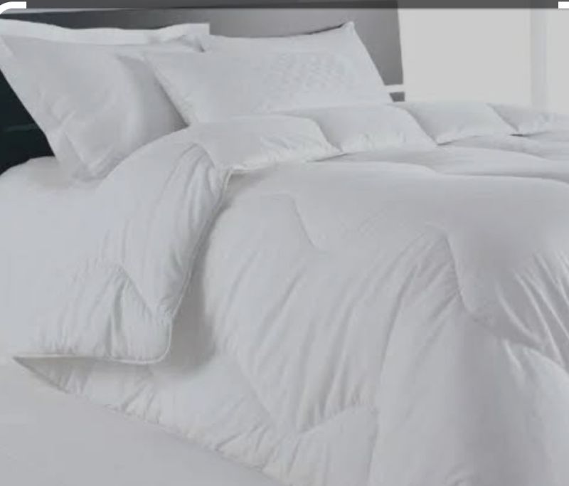 60x90 Inch White Plain Poly Cotton Duvet