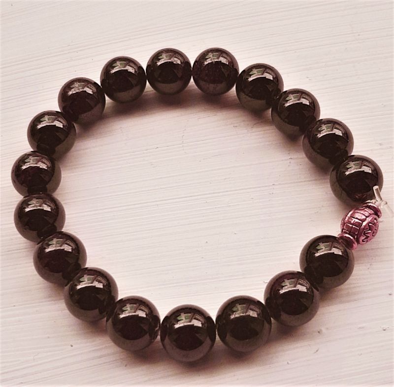 Garnet Bracelet, for Hand Accessories, Feature : Attractive Designs, Rust Proof, Scratch Resistant