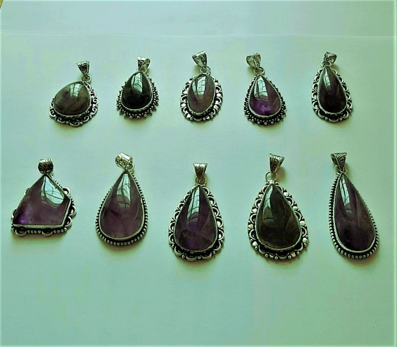 Oval Amethyst Pendant