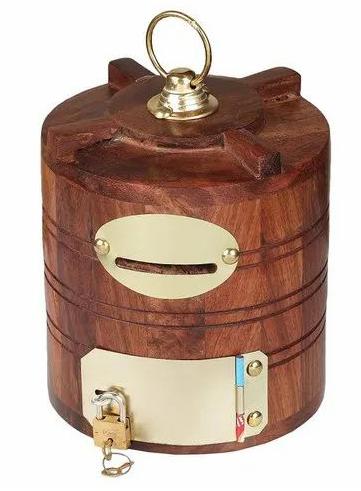 Plain Wooden Lakdi Wale money bank, Feature : Attractive Packaging, Eco Friendly, Long Lasting Shine