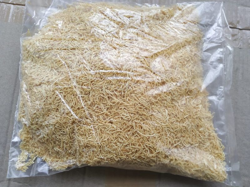 Yellow Patla Sev Namkeen, for Snacks, Packaging Size : 400gm