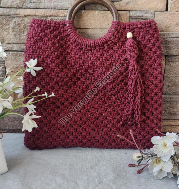 Cotton thread Crochet Handbag, for Office, Daily Use, Feature : Fashionable, High Quality, Stylish