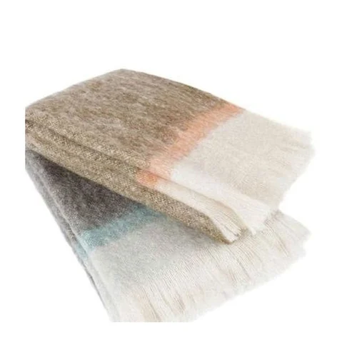 Woolen Throw, Pattern Plain Mehar World, Ludhiana, Punjab
