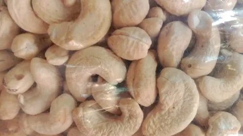 Natural Cashew Nuts, Shelf Life : 12 Months