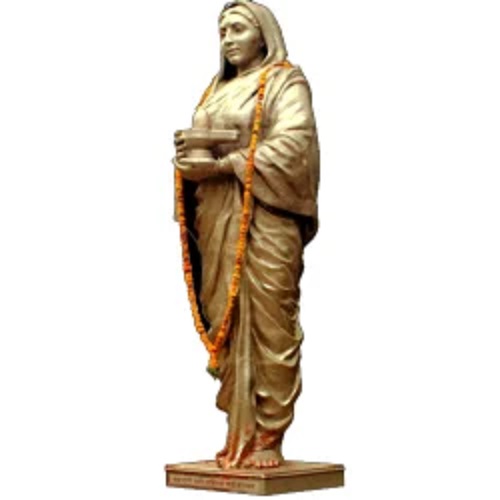 Golden Lady Fiberglass Ahilyadevi Holkar Statue