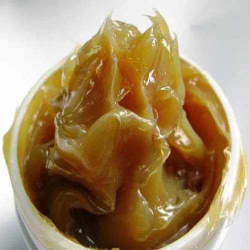Buttery High Temperature Automotive Grease, Packaging Type : Drum