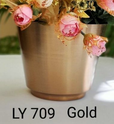 LY 709 Gold Metal Planter