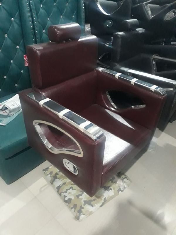 Beauty Parlour Chair, Color : Brown