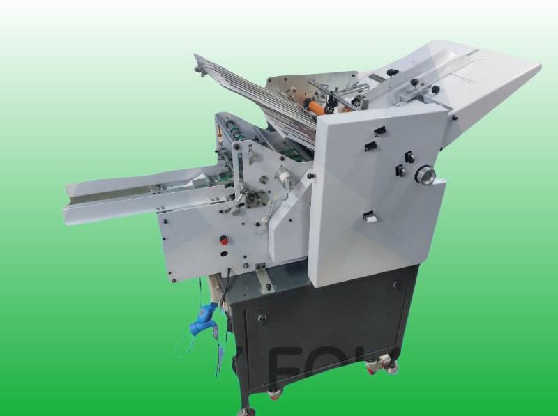 Paper Leaflet Folding Machine, Certification : ISO, Width : 4inch at Rs ...