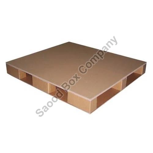 Rectangular Solid Non Polished Corrugated Pallets, for Packaging Use, Specialities : Loadable