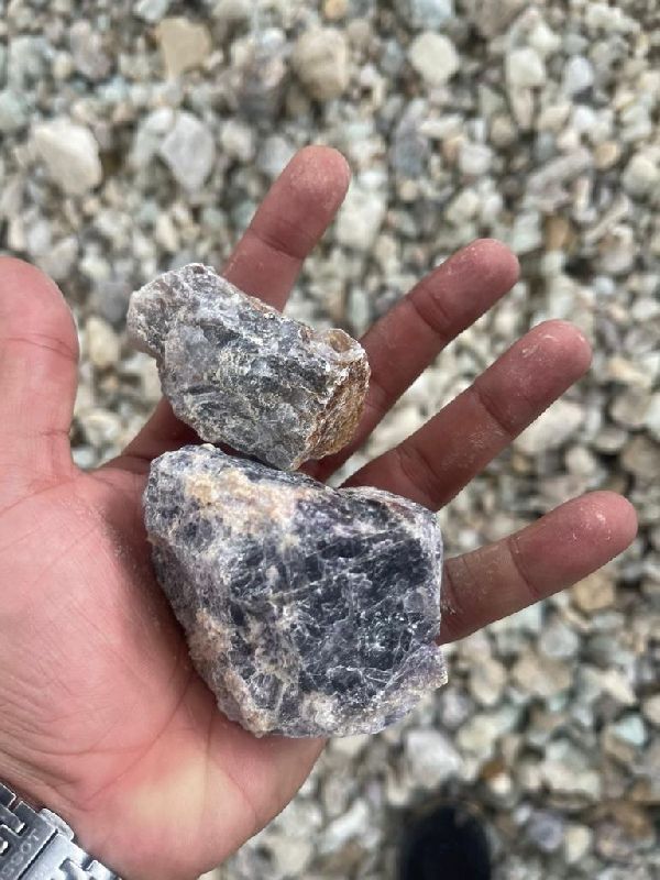 Calcium Fluoride Lumps