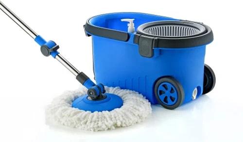 Plastic Manual Microfiber Bucket Mop, for Indoor Cleaning, Feature : Light Weight, Moveable, Qucik Dry