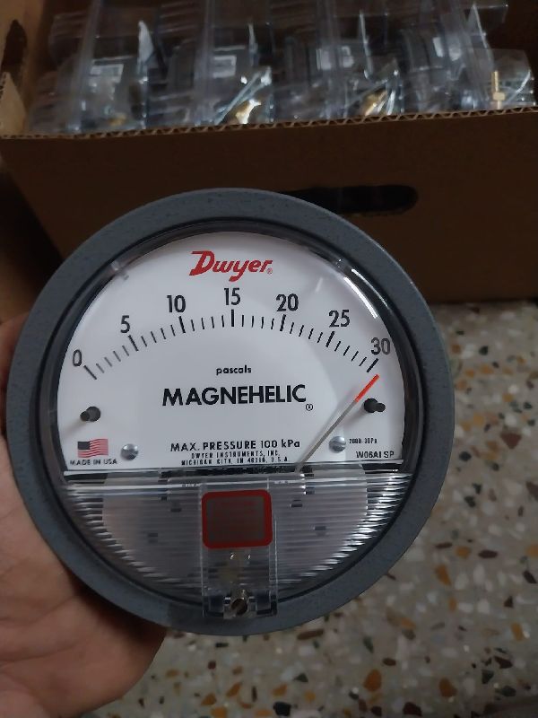 Magnehelic Differential Pressure Gage Range 0-1.0 Inch W.C.
