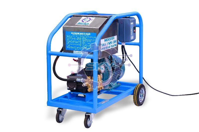 high pressure water jet cleaning machine Model 250 Bar 15  lpm