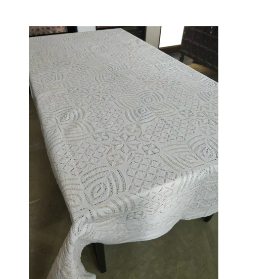 White Printed Table Cover, Size 60 X 90 Inch at Rs 1,800 / Piece in