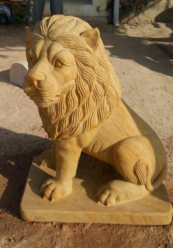 Polished Sand Stone Marble Lion Statue, For Temple, Shop, Office