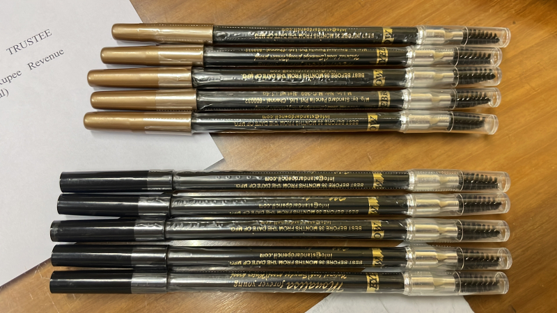Eyebrow pencils - BLACK & BROWN, Length : 6-8inch