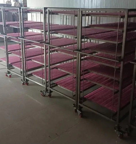 Global Bobbin Trolley, Load Capacity : 350kg Per Bandal