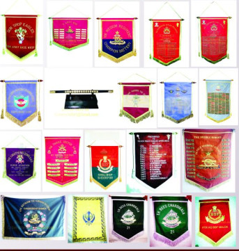 Aa Stitching Cloth Mix Wall Banner, Mounting Style : Hanging