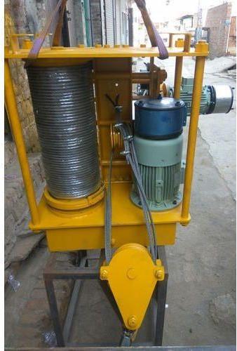 Yellow Electrical Wire Hoist, Voltage : 220V