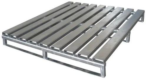 Polished Industrial Steel Pallet, Specialities : Termite Proof, Heat Resistance, Fine Finishing