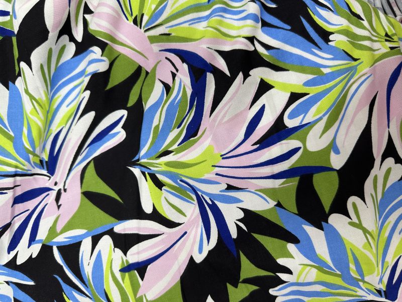 rayon print 55-58 width fabric