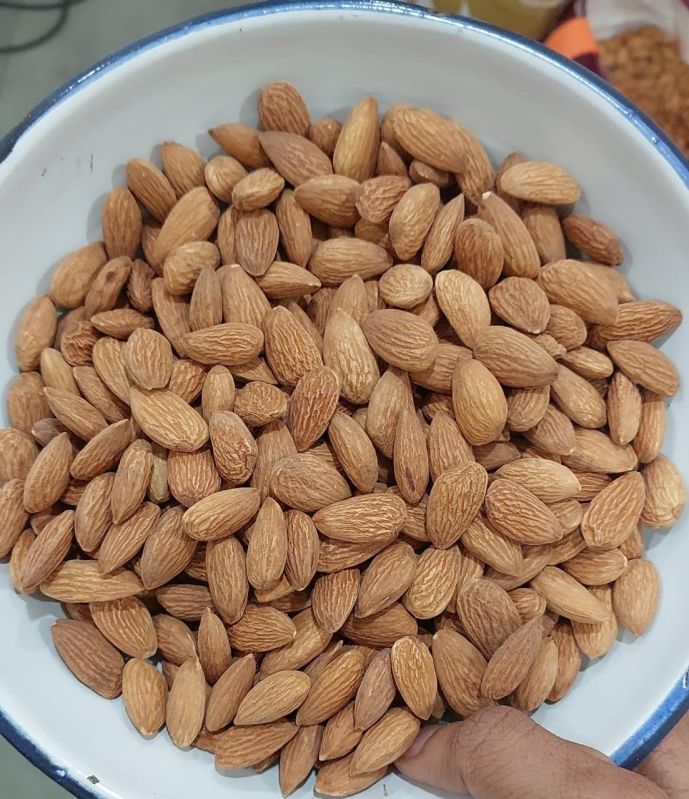Almond nuts, for Oil, Herbal Formulation, Cooking, Ayurvedic Formulation