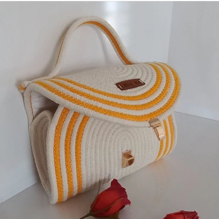 Cotton rope handbag, Feature : Fashionable