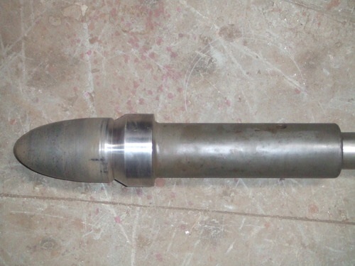 Round Stainless Steel Plug, For Valves Industry, Technique : Host Rolled