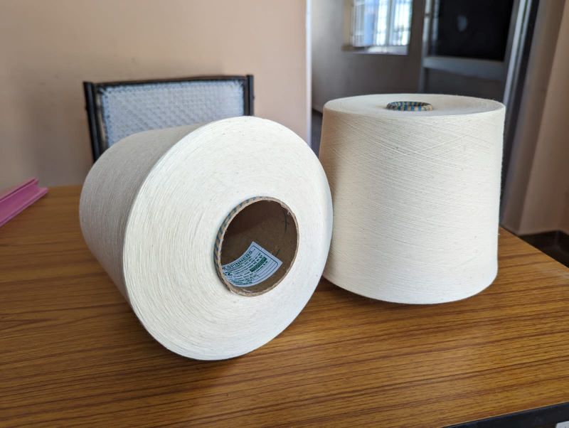 White Cotton Yarn, for Textile Industry, Embroidery, Weaving, Packaging Type : Carton