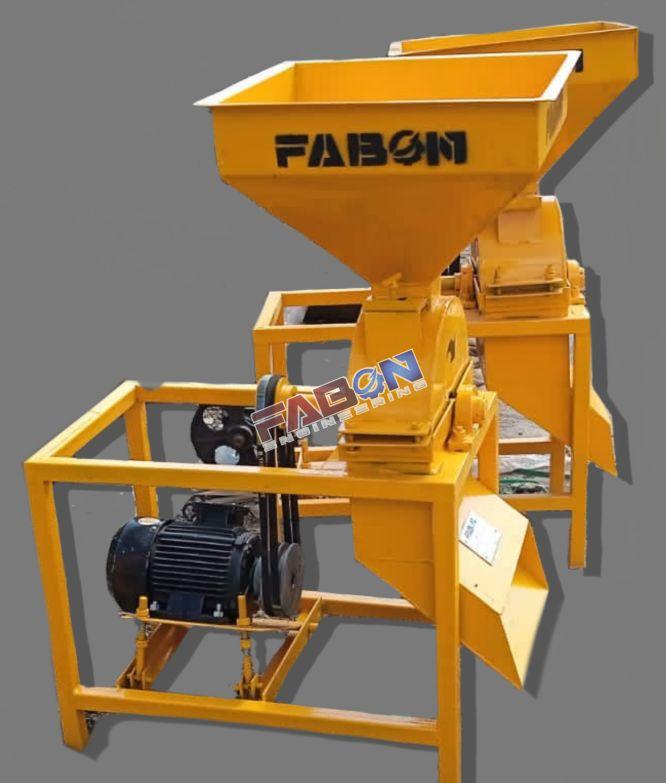 500-600 Kg/hr Feed Grinding Machine