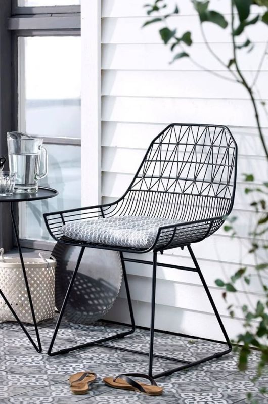 Polished Wrought Iron Garden Chair, Feature : Comfortable, Eco Friendly, Excellent Finishing, Light Weight