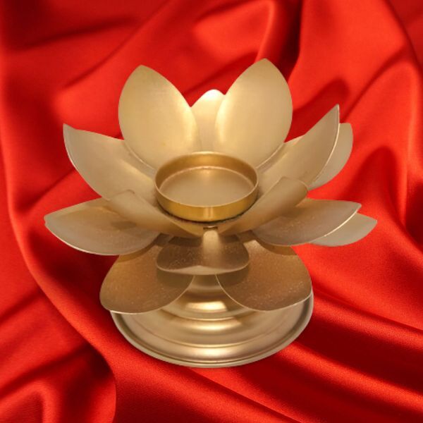 Lotus Candle Holder