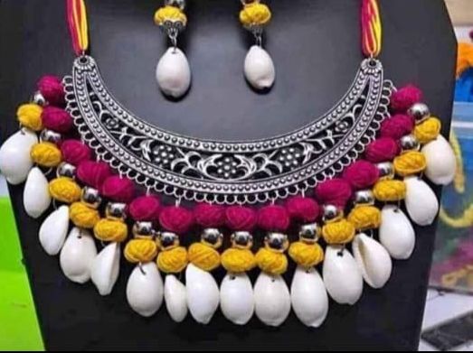 Handmade Kori Thread Beads Necklace Set
