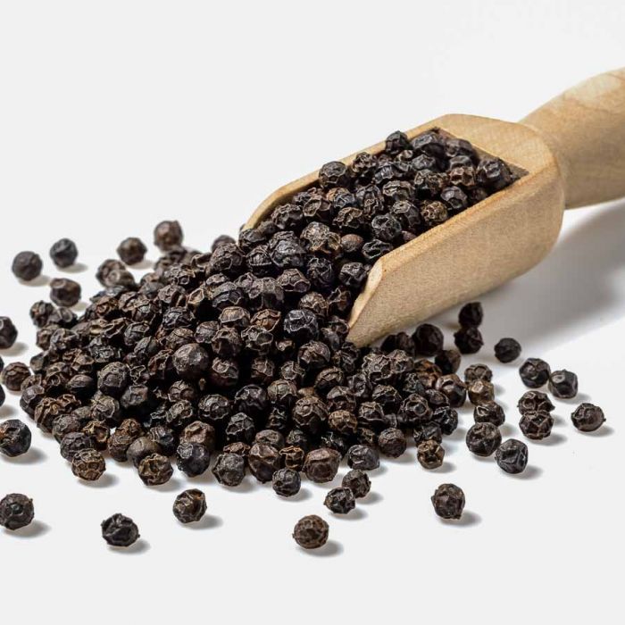 Raw Common black pepper, Grade Standard : Food Grade