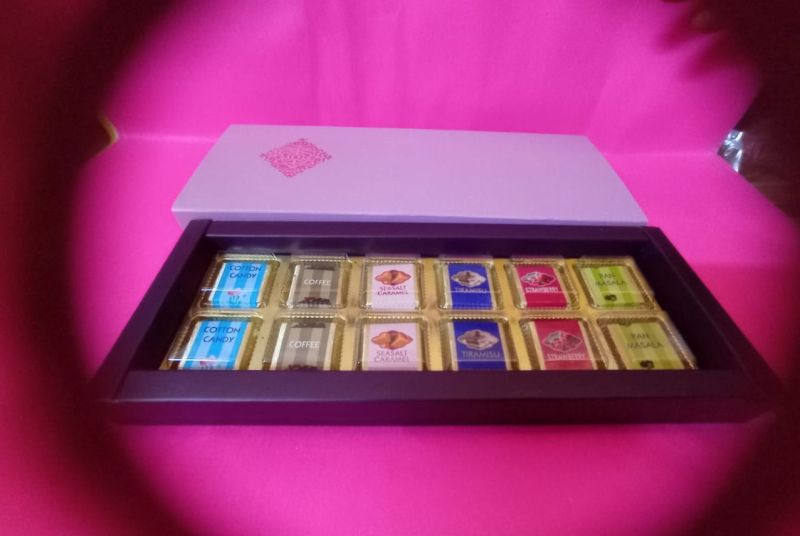12 Pcs Assorted Chocolate, for Hygienically Packed, Good In Taste, Certification : FSSAI Certified