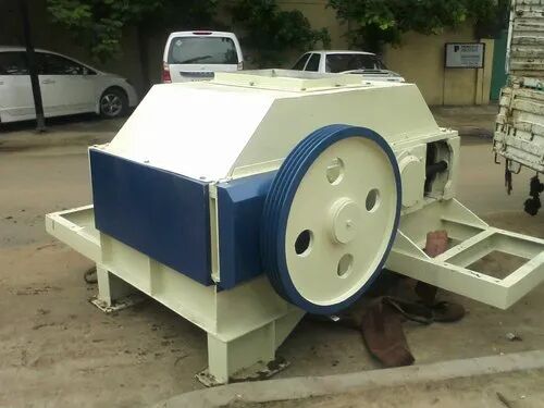 Toothed Roll Crusher, Power : 15-150 W