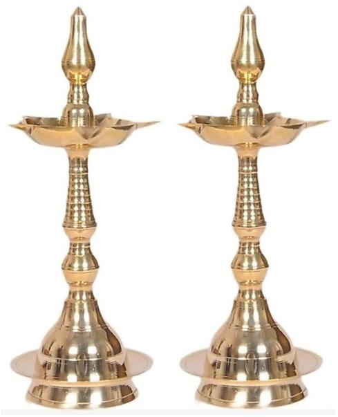 Polished Brass Oil Lamp, Style : Antique