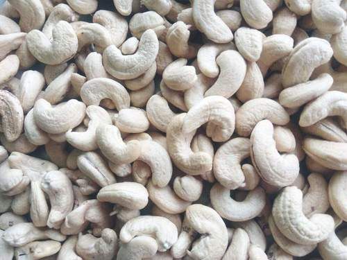 W320 Cashew Kernels Packing Type:Sealed Vacuum Packing Bags