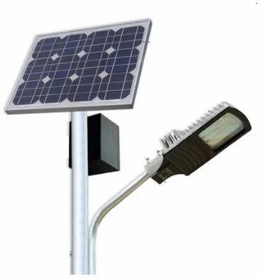 15 Watt All In One Solar LED Street Light