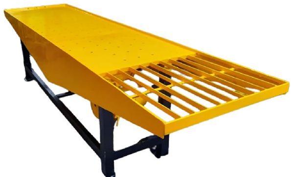 Plain MS Paver Block Vibrating Table, for Construction