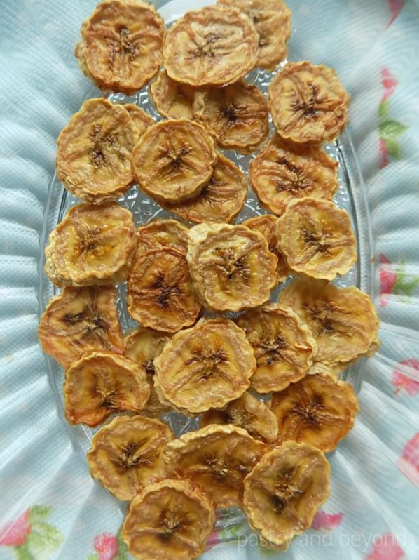 Round Natural Banana Dried Fruits, For Edible, Size : .5mm